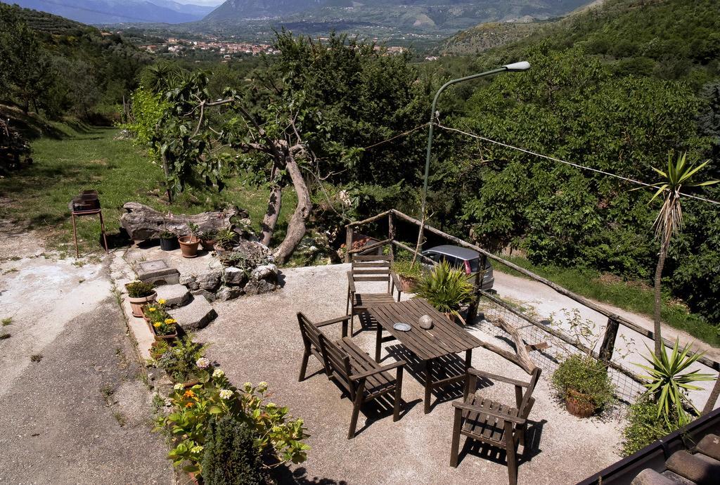 Ferienwohnung Sentieri Luminosi SantʼAgata deʼ Goti Exterior foto